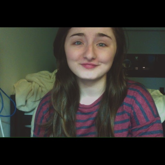 Profile Picture of Olivia Brodtman (@ohnbe) on Poshmark