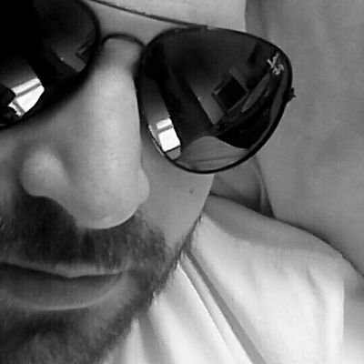 Profile Picture of Simon Downs (@desypher) on Twitter