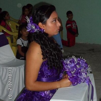 Profile Picture of Alicia Jimenez (@aliciajimenez26) on Twitter