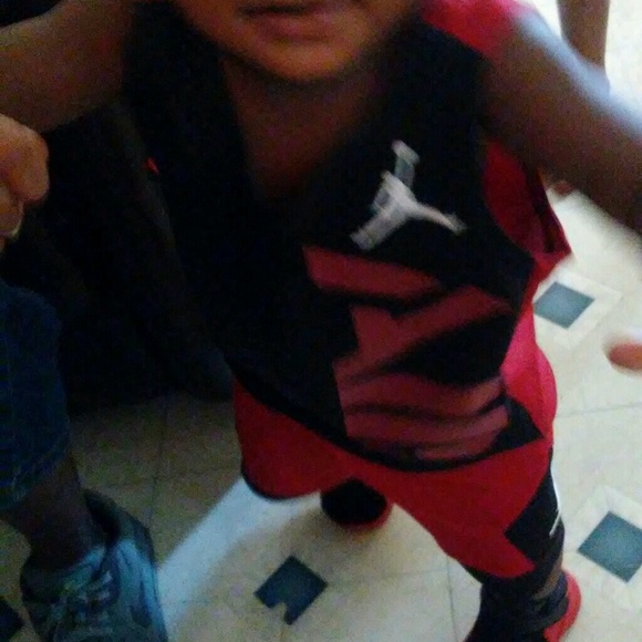 Profile Picture of Joseph Burns (@romacboi34) on Poshmark