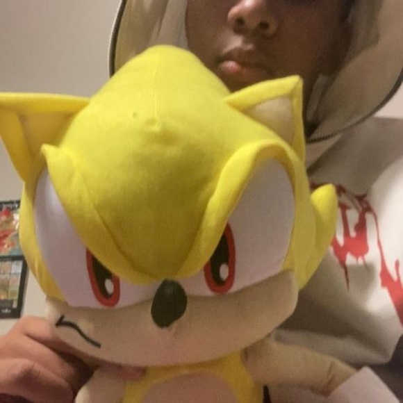 Profile Picture of Gavin Roberts (@gavinroberts631) on Poshmark