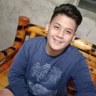 Profile Picture of Christian Divino (@puas.shuk) on Facebook