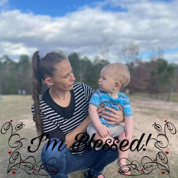 Profile Picture of Heather michelle Tyler (@hmtyler1981) on Poshmark