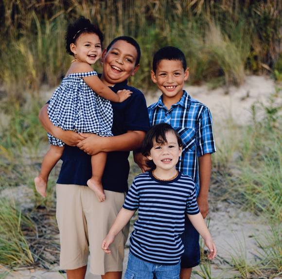 Profile Picture of Hannah Scheungrab (@kyrieelaison86) on Poshmark