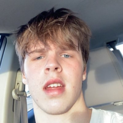 Profile Picture of Brandon Slater (@KaChow02675320) on Twitter