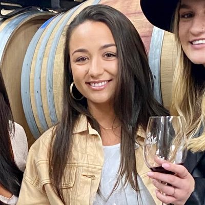 Profile Picture of Alexa Whitney (@alexajaiwhitney) on Twitter