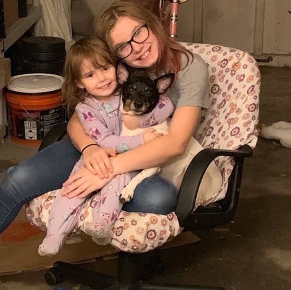 Profile Picture of Brandy Halliburton (@brandyhalliburt) on Poshmark