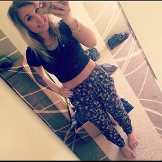 Profile Picture of Sara Bright (@Sara-Bright) on Facebook