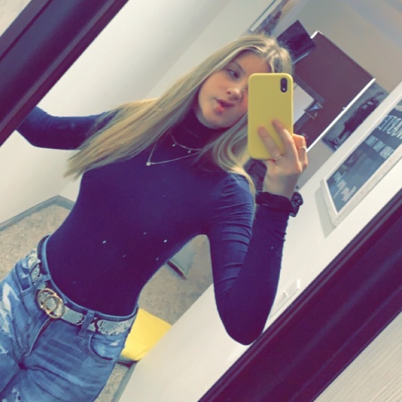 Profile Picture of Taybor Wiedeman (@taybor23) on Poshmark