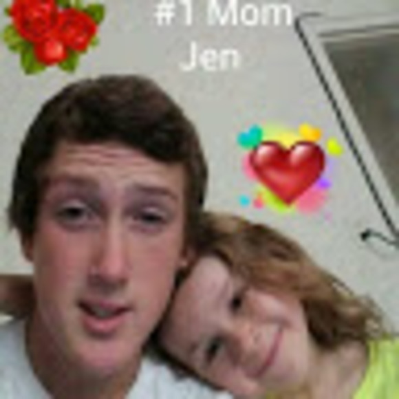 Profile Picture of Jenn Salamone (@jennsalamone6) on Poshmark