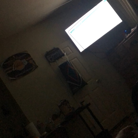 Profile Picture of Carlos Santana (@carlos_100023) on Poshmark