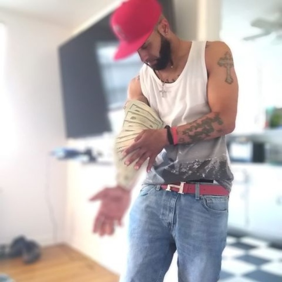 Profile Picture of Antonio Franklin (@antoniofrank411) on Poshmark
