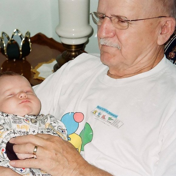 Profile Picture of David Garthwaite (@garthsdsr) on Poshmark