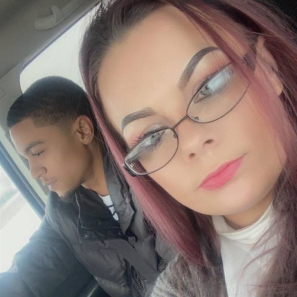 Profile Picture of Ladawn stone Stonerock (@mistystonerock) on Poshmark