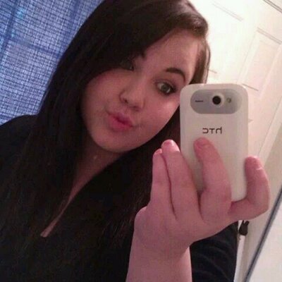 Profile Picture of Mandi James (@MandiLJames) on Twitter