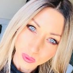 Profile Picture of Mandy Holt (@surreal1979) on Instagram