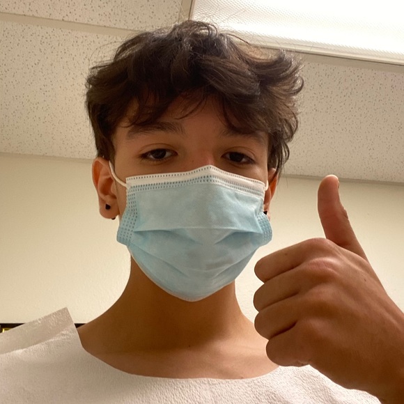 Profile Picture of Justin Alvarez (@justinalvare248) on Poshmark