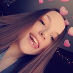 Profile Picture of Chloe Larsen (@chloe__leann) on Instagram