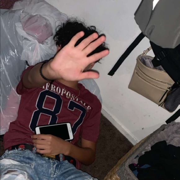 Profile Picture of Kevin Valladares (@bigk13432) on Poshmark