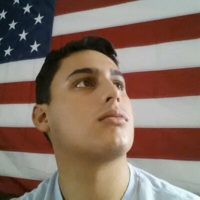 Profile Picture of Daniel Cantor (@thedeesea) on Twitter