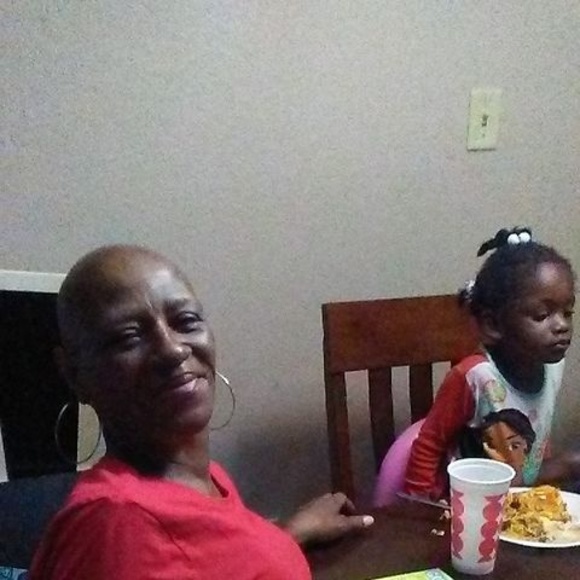 Profile Picture of Lauraetta Jernigan (@lauraettaj) on Poshmark