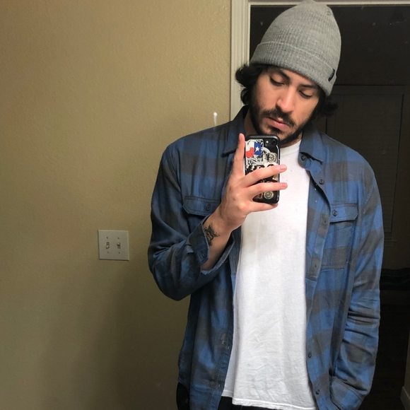 Profile Picture of Michael Rodriguez (@michaelrodri206) on Poshmark