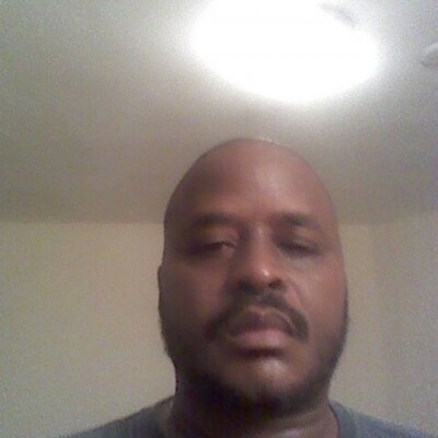 Profile Picture of Lester L. Rivers (@Lleeo3651) on Twitter