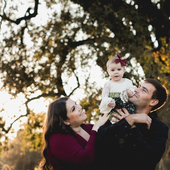 Profile Picture of Michelle Goulart (@mazevedo1989) on Poshmark