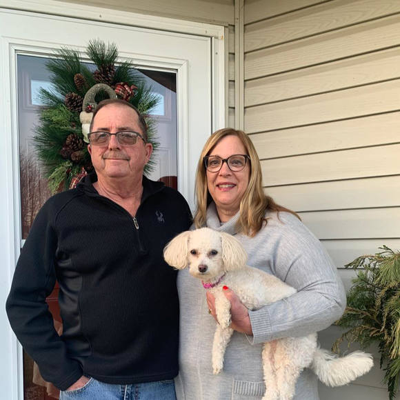 Profile Picture of Joni Cape-everson (@jde0132) on Poshmark