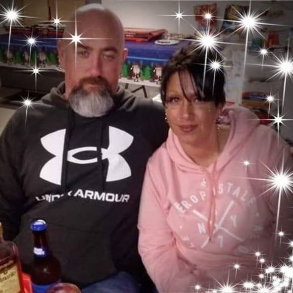 Profile Picture of Crystal Pyles (@cpyles1984) on Poshmark