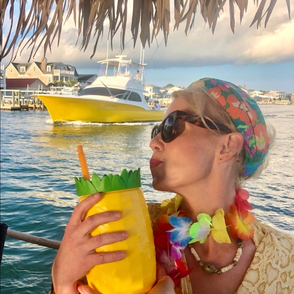 Profile Picture of Dare Krompecher (@darekrompecher) on Poshmark