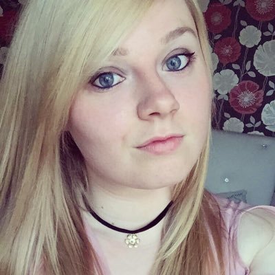 Profile Picture of Avril Clark (@MissAvrilClark) on Twitter