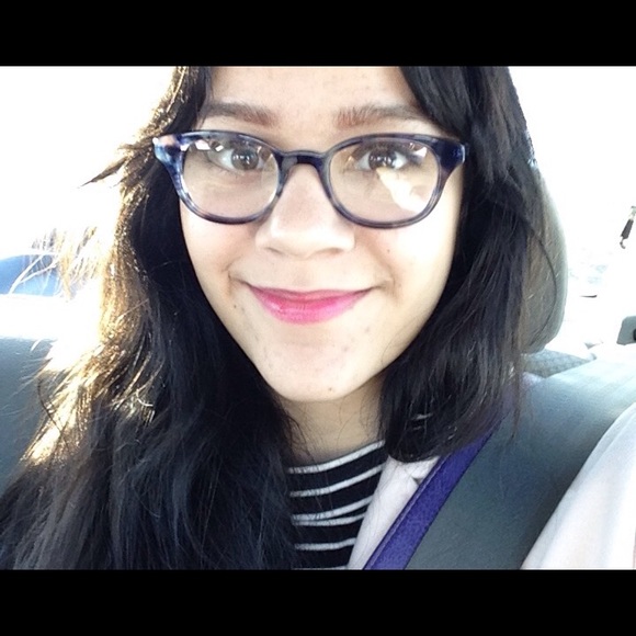 Profile Picture of Sarah Iseminger (@sarahposh123) on Poshmark