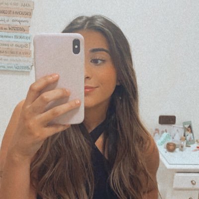 Profile Picture of Julia Reina (@JuliaReinaG) on Twitter