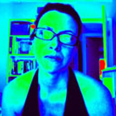 Profile Picture of Pam Castaldi (@pcastaldi) on Twitter