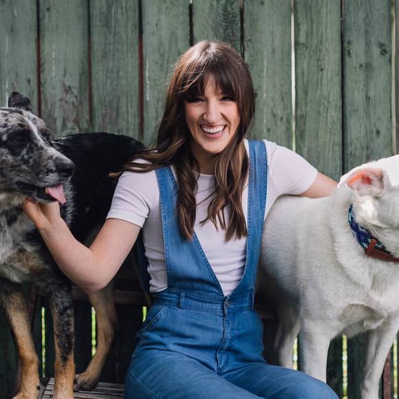 Profile Picture of Kim Davies (@kadavies6) on Poshmark