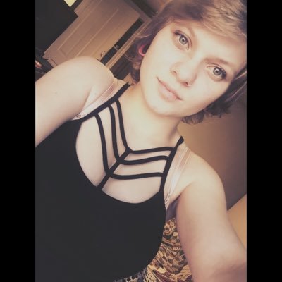 Profile Picture of Autumn Cramer (@AutumnCramer6) on Twitter