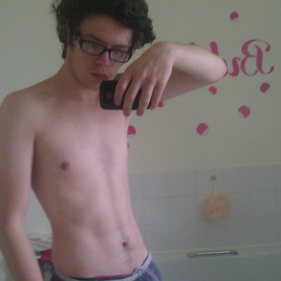 Profile Picture of Iain Prentice (@codman801) on Twitter
