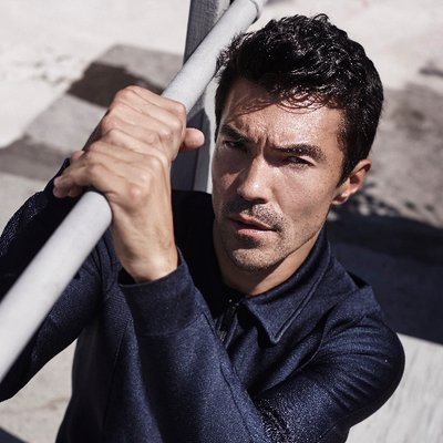 Profile Picture of Ian Anthony Dale (@IanAnthonyDale) on Twitter