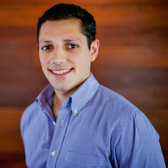 Profile Picture of Andrew Di meo (@addimeo) on Poshmark