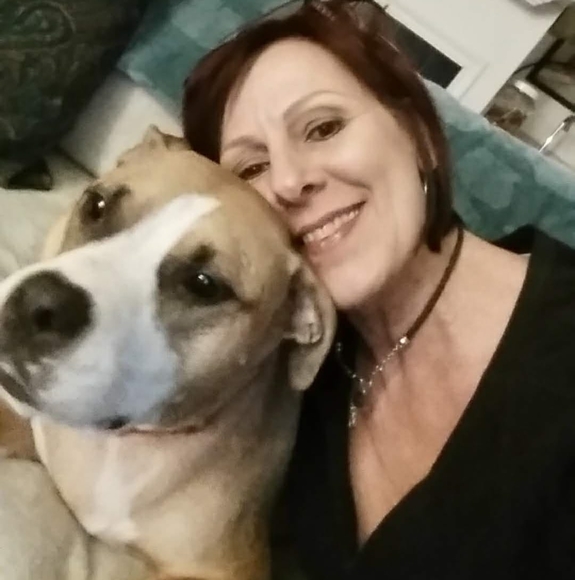 Profile Picture of Susan Reeland-sayle (@susanreeland258) on Poshmark