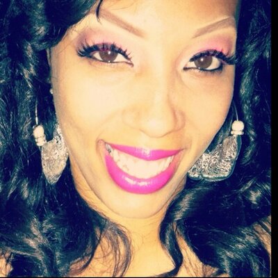 Profile Picture of Danielle Broussard (@LeopardLegz) on Twitter