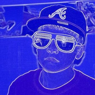 Profile Picture of Mike Patenaude (@Mikeyyo74) on Twitter