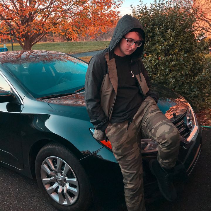 Profile Picture of Sam Wuest (@miniwuest) on Tiktok