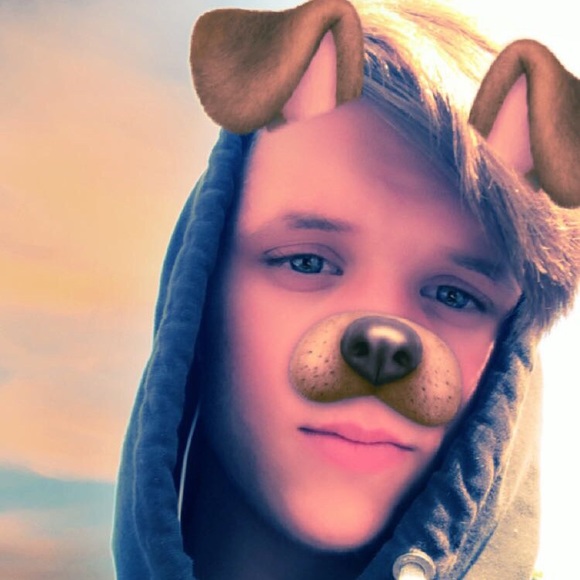 Shawn Crew - Poshmark Profile Picture of Shawn Crew (@shawncrew109) on Poshmark