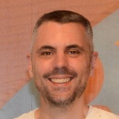 Profile Picture of Tony Barker (@b4rkie) on Twitter