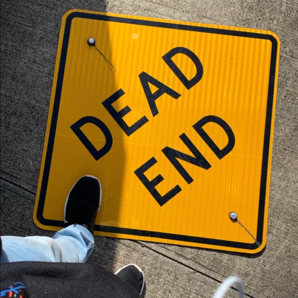 Profile Picture of Alex Thieu (@mbstr) on Poshmark