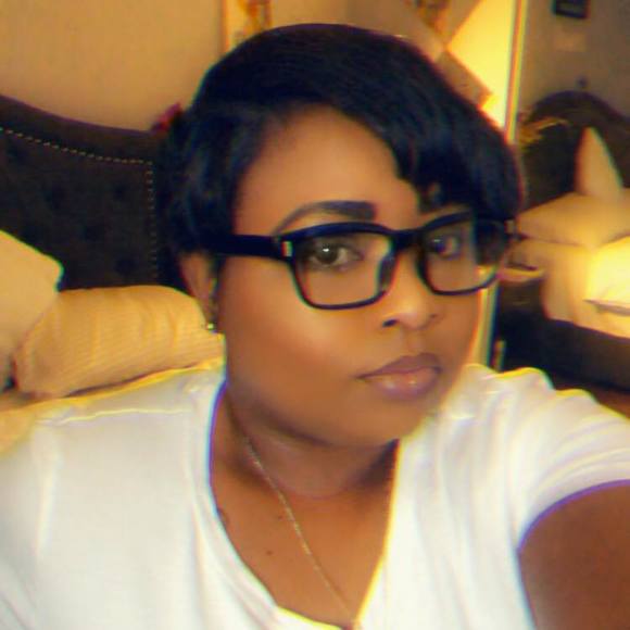 Profile Picture of Ronelle Joseph (@ronellejoseph) on Poshmark