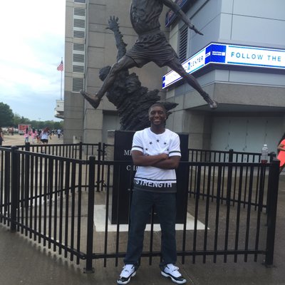 Profile Picture of Michael Shouse (@MoneyMike812) on Twitter