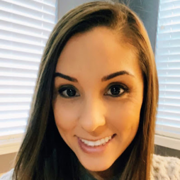 Profile Picture of Jessica Kreider (@jessica_kreider) on Poshmark